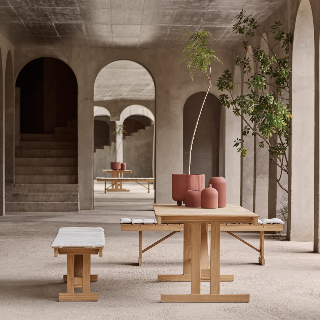 BM1871 Outdoor Bench