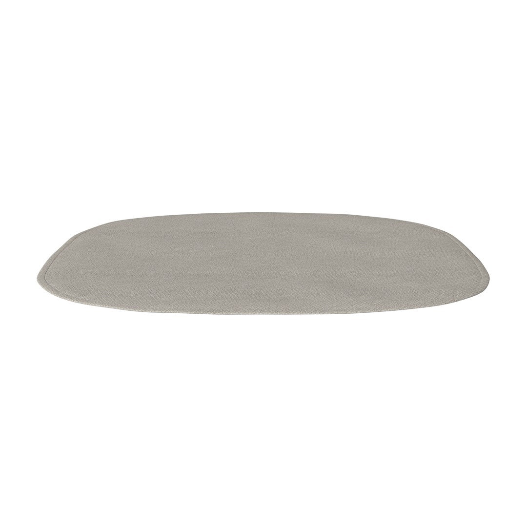 Soft gray oval placemat with a smooth texture, perfect for elegant dining settings or casual table decor.
