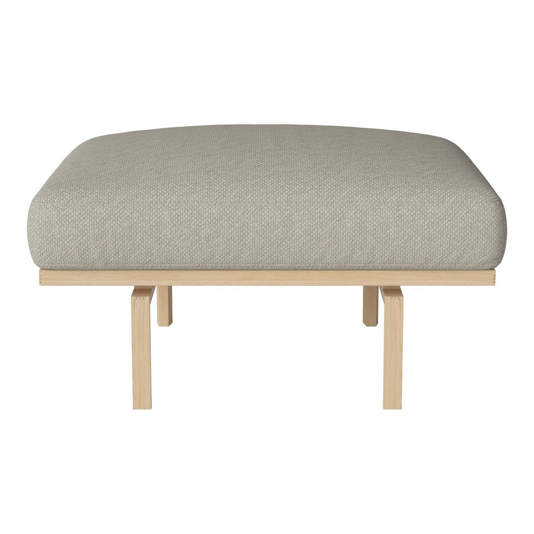 Light gray upholstered cushion with a smooth texture, supported by a natural wood frame. Minimalist and modern design.