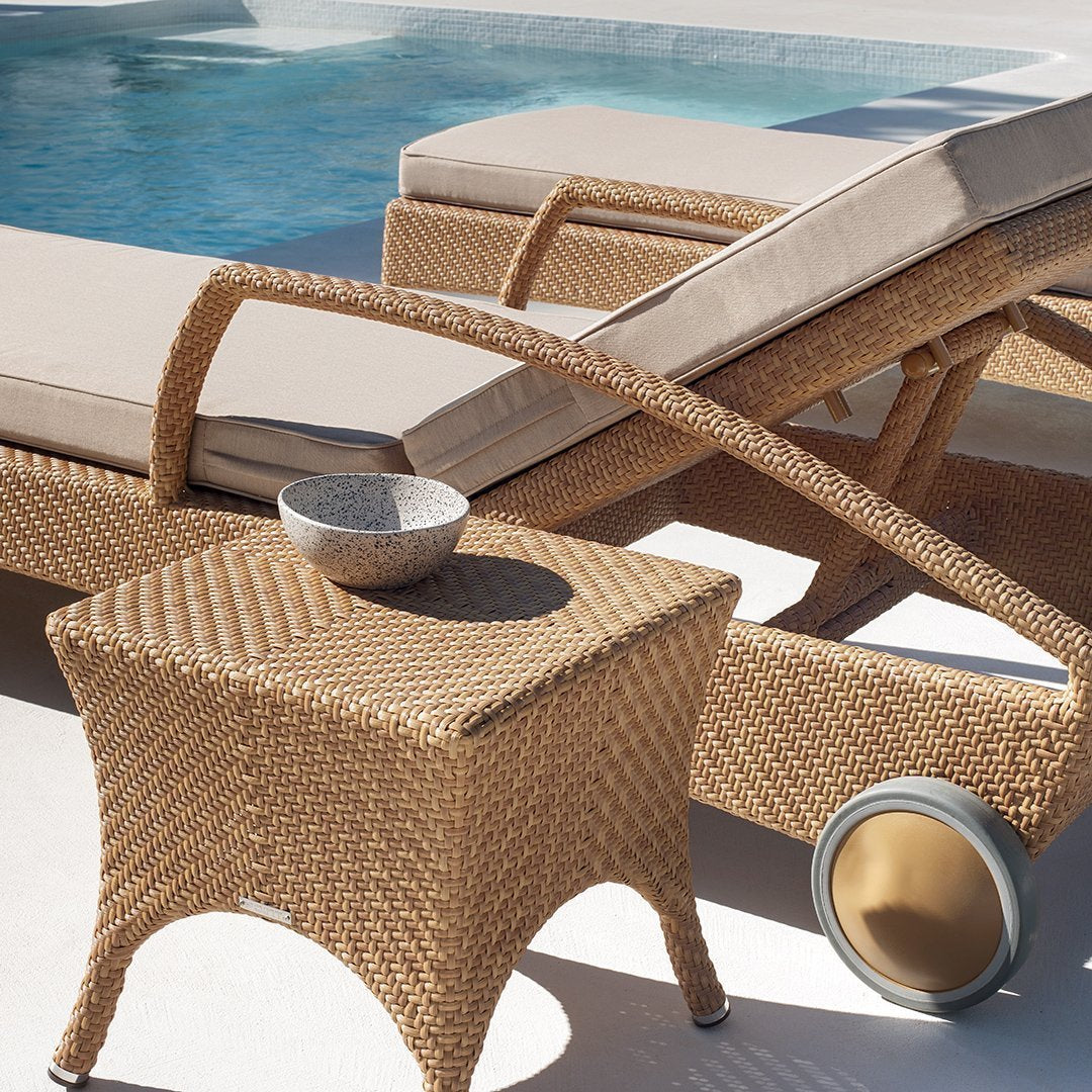 Breda Auxiliar Table