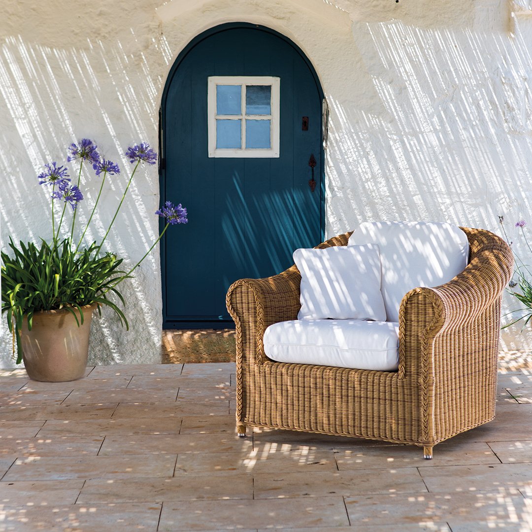 Brumas Lounge Armchair