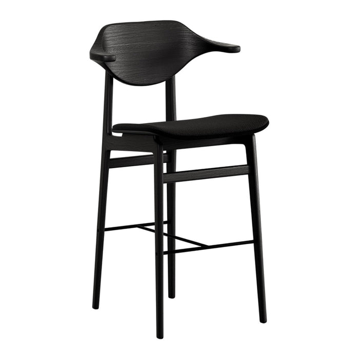 Black minimalist bar stool with a sleek, ribbed backrest and smooth seat, perfect for modern decor.