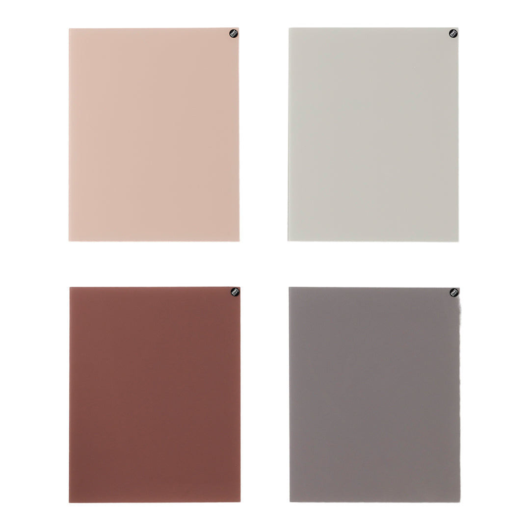 CHAT BOARD Classic Board - 27.4" W x 27.4" H