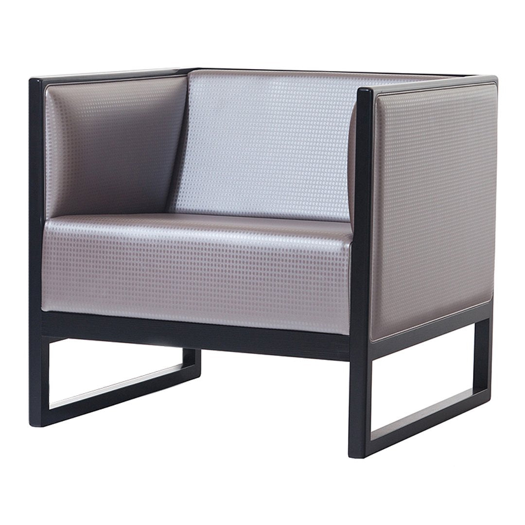 Casablanca Lounge Armchair 683 - Oak Pigment Frame