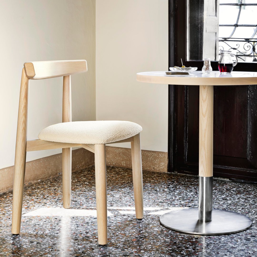 Claretta Bold Chair - Stackable