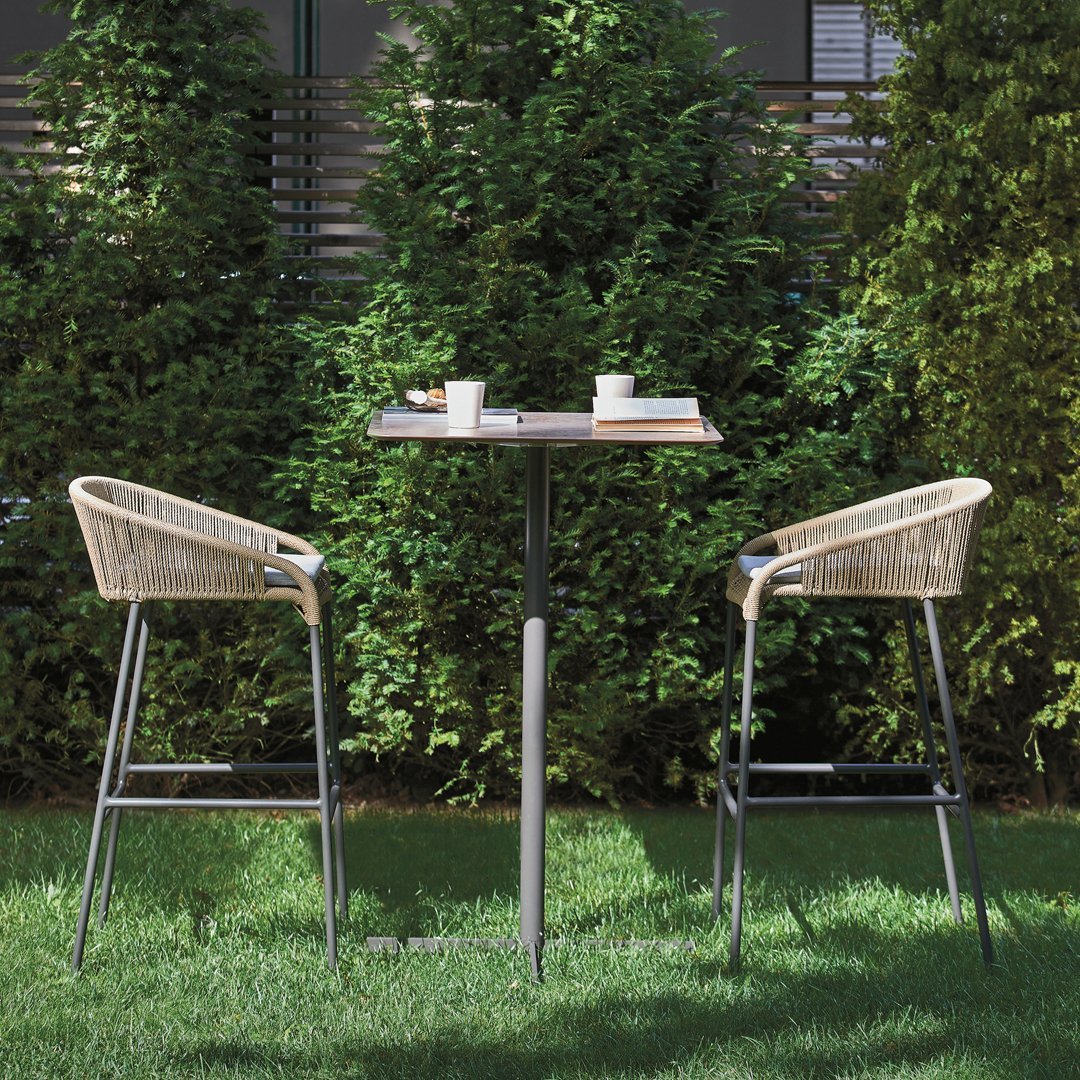 Cricket Bar/Counter Stool w/ Seat Pad