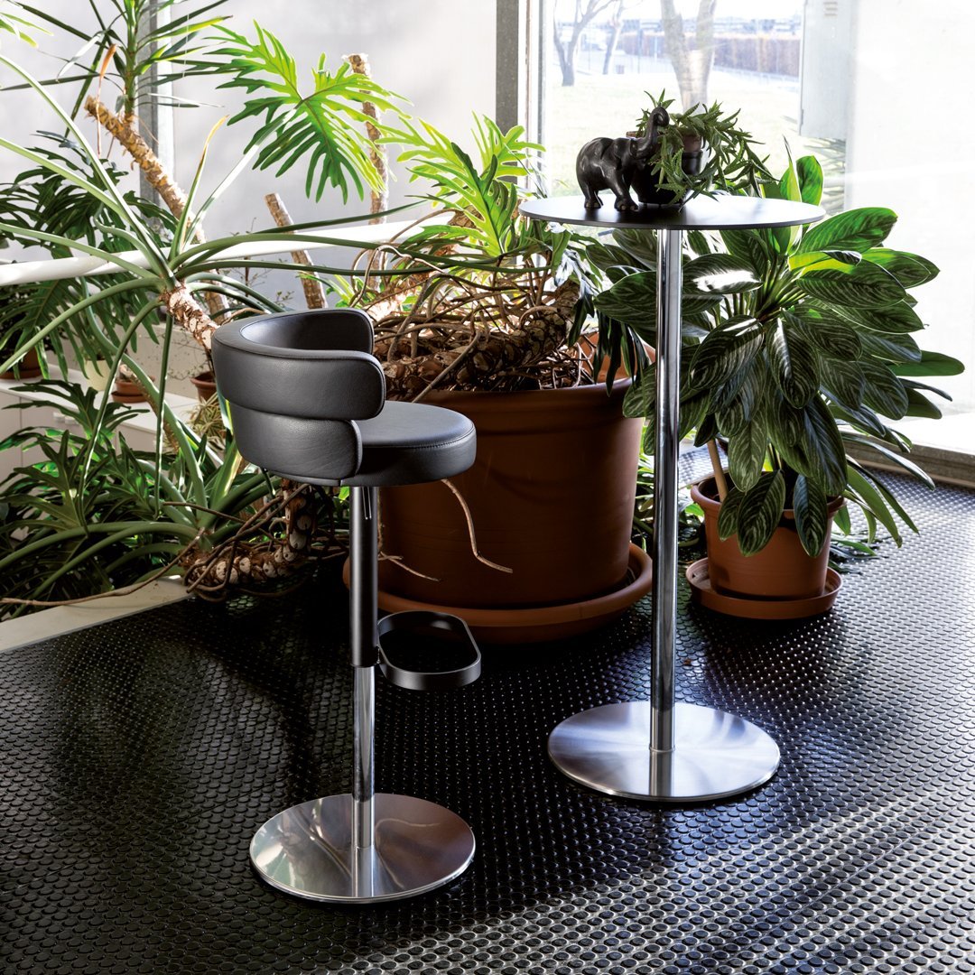 Dam Bar Stool - Swivel Disc Base w/ Gas Lift