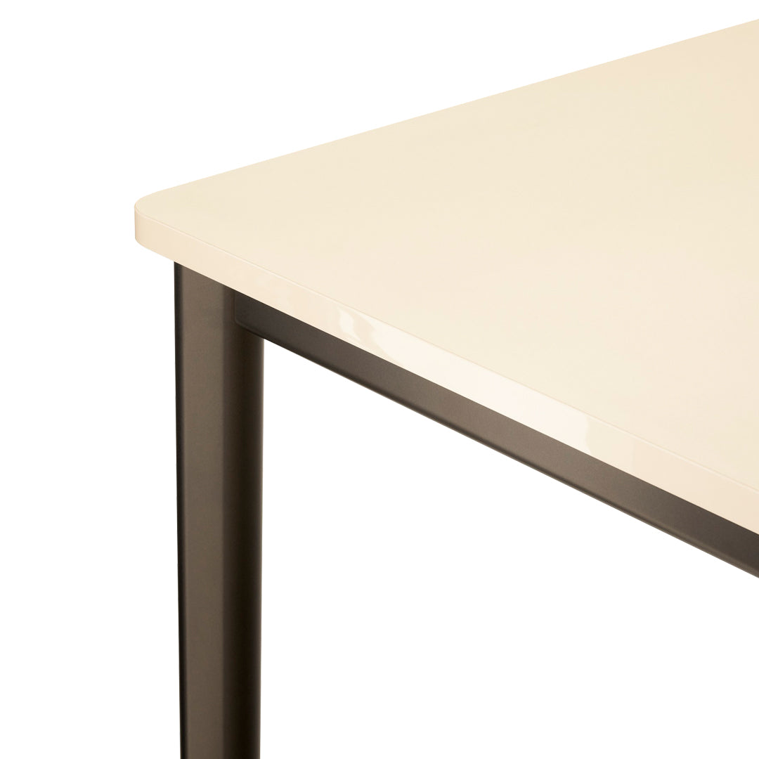 Drip HW113 Bar Table
