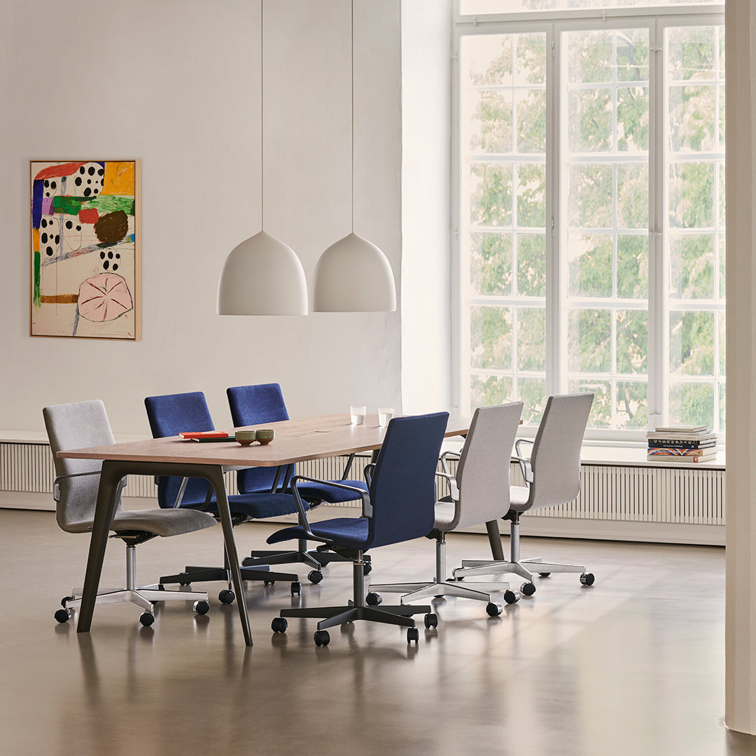 Oxford Low Back Office Armchair - 5 Star Base & Casters - Height Adjustable