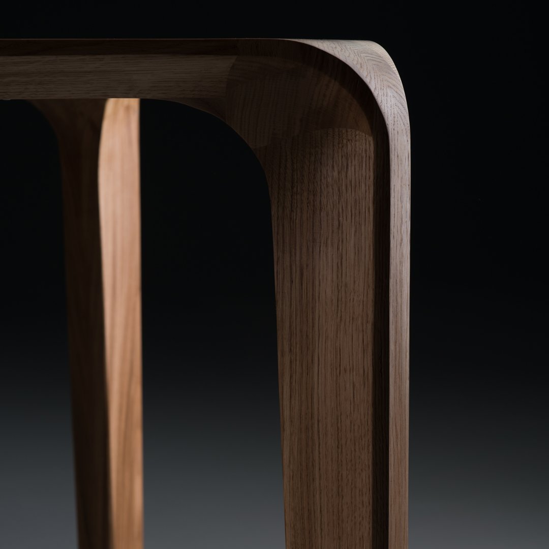 Flow Dining Table