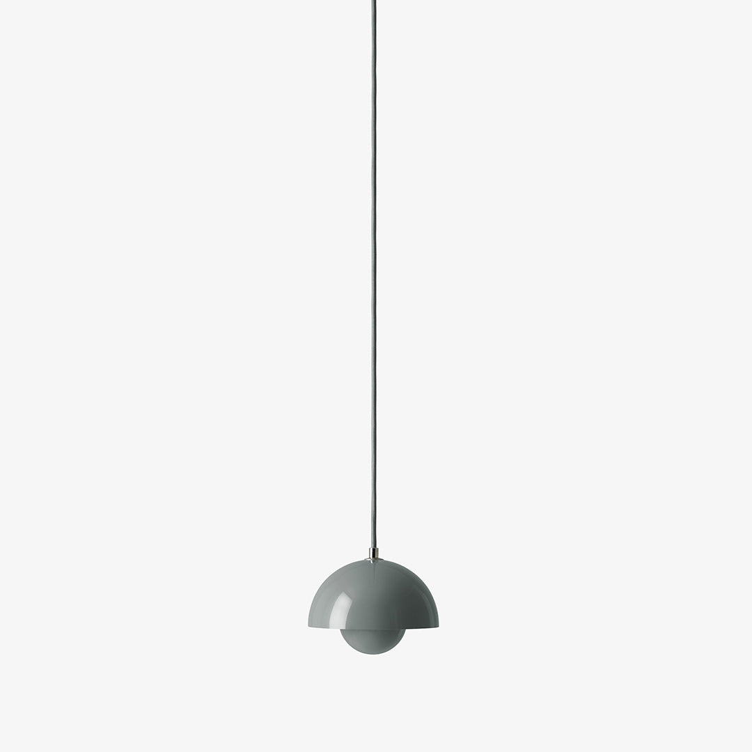 Verner Panton VP10 Flowerpot Pendant