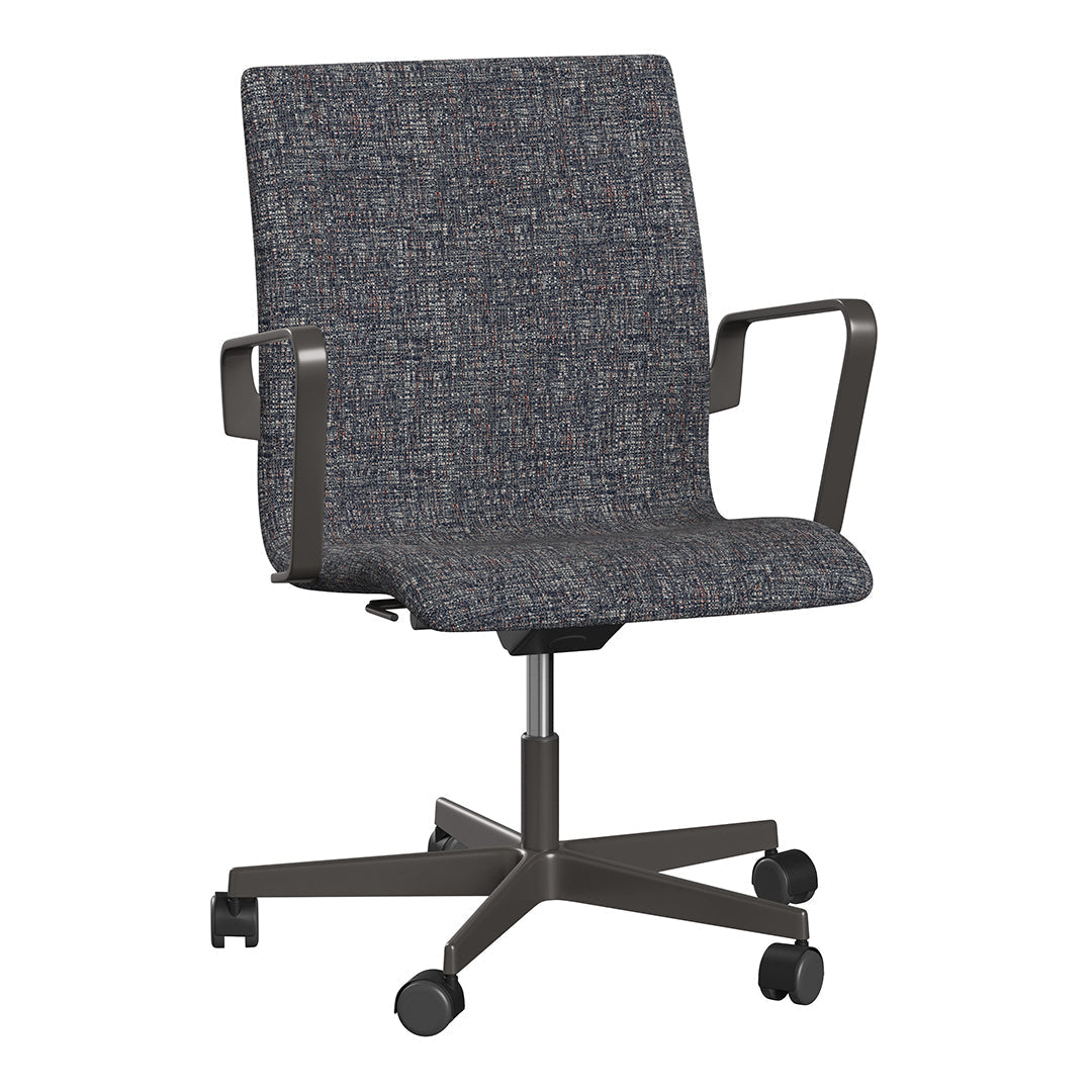 Oxford Low Back Office Armchair - 5 Star Base & Casters - Height Adjustable