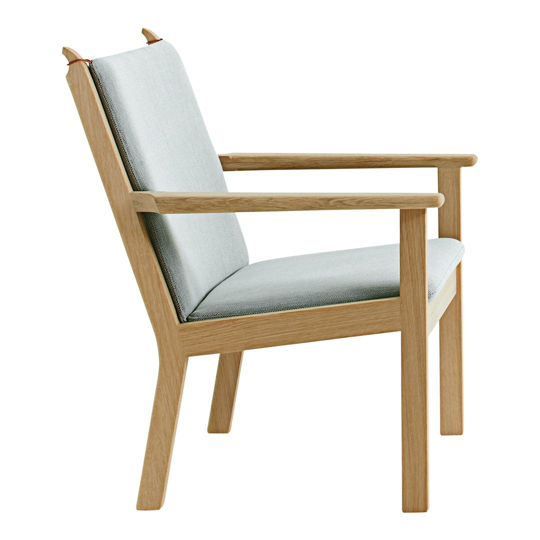 GE 284 Easy Lounge Chair