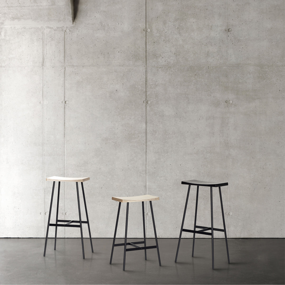 HC2 Bar Stool