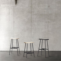 HC2 Bar Stool