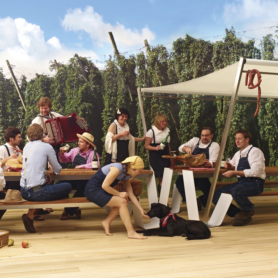 Hopper Shade Foldable Canopy