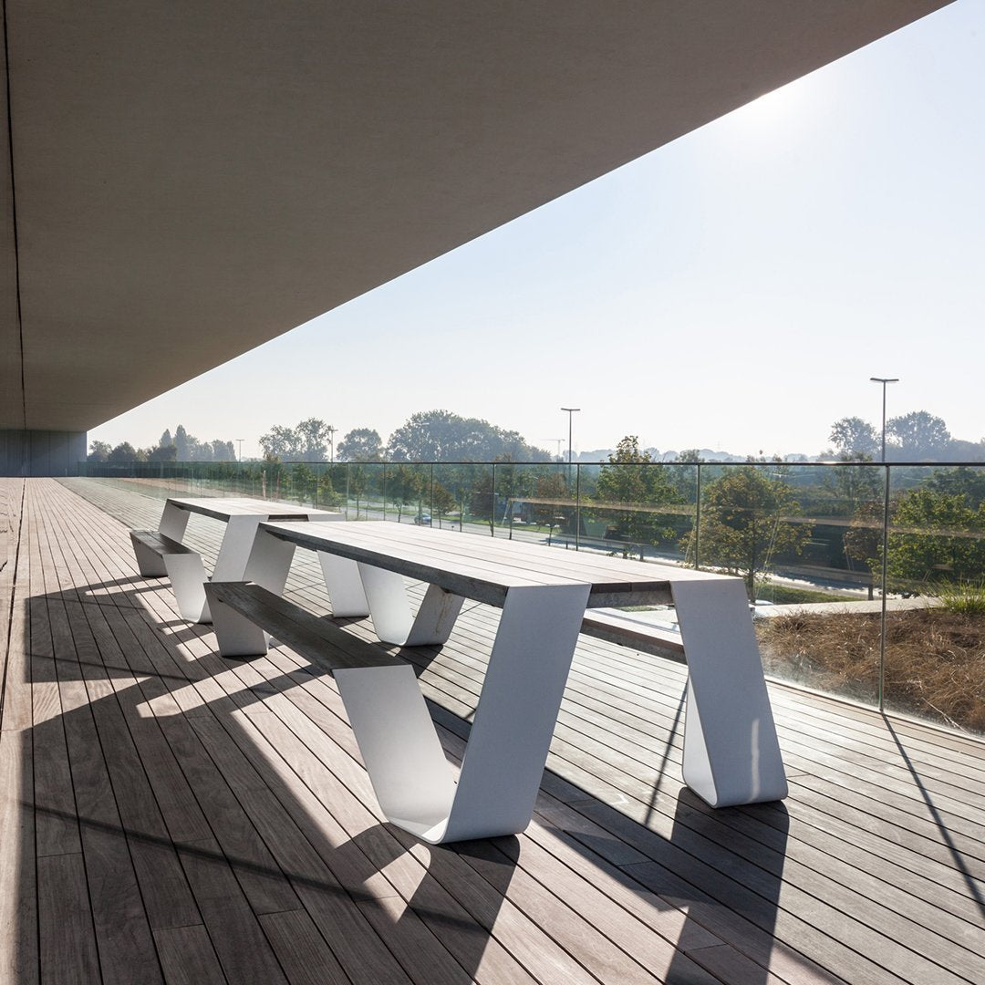 Hopper Picnic Table