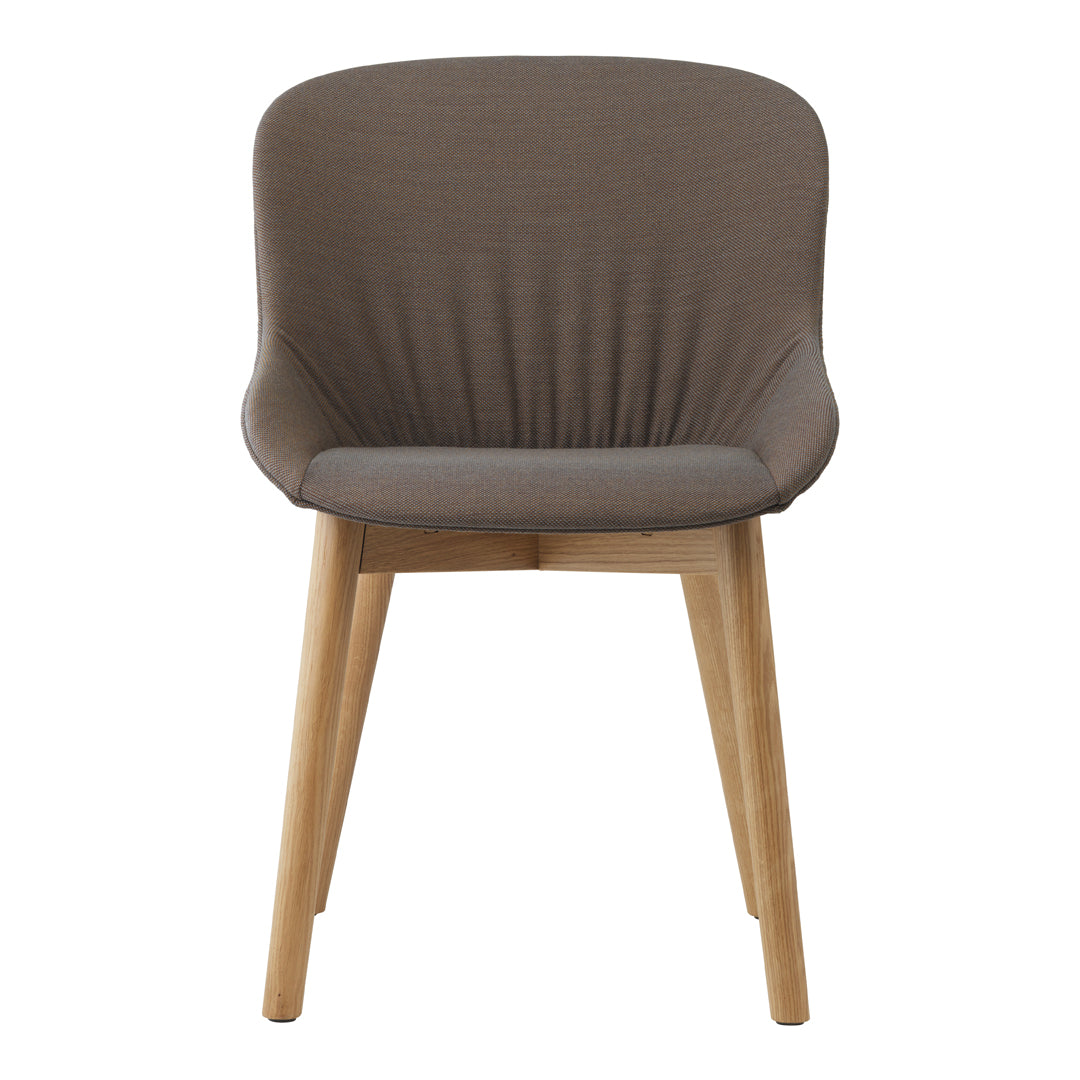 Hyg Comfort Chair Full Upholstery Wooden Legs – Design Public