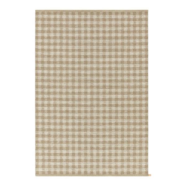 Beige and cream checked pattern rug, featuring a classic gingham design for a cozy home aesthetic.