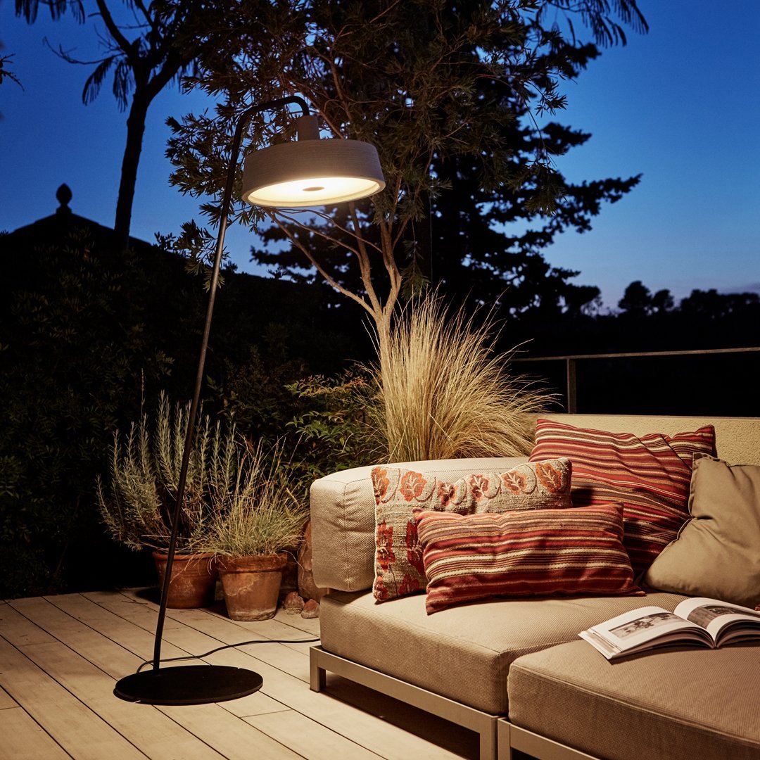 Soho 38 P Outdoor LED Floor Lamp