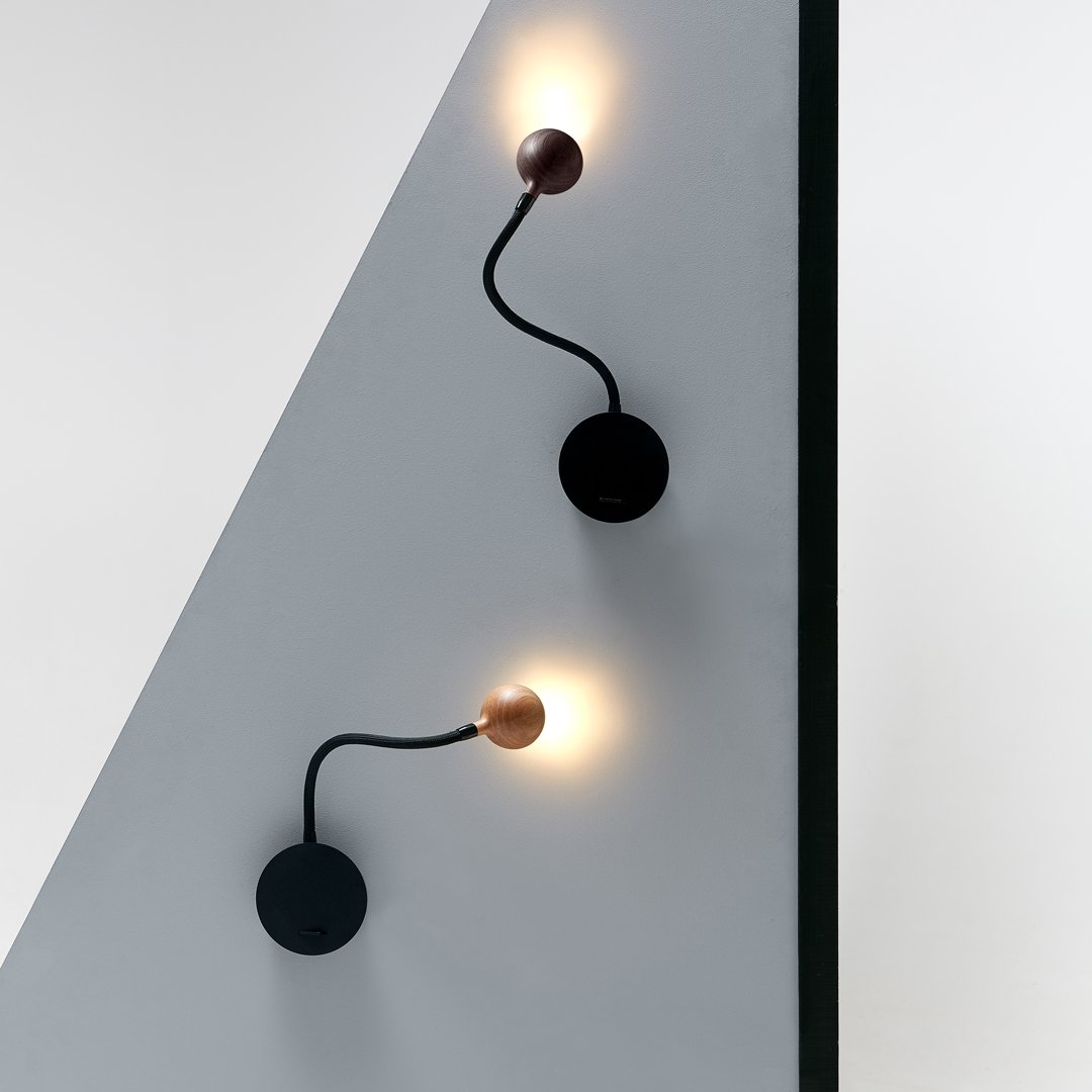 N Ocho Wall Light
