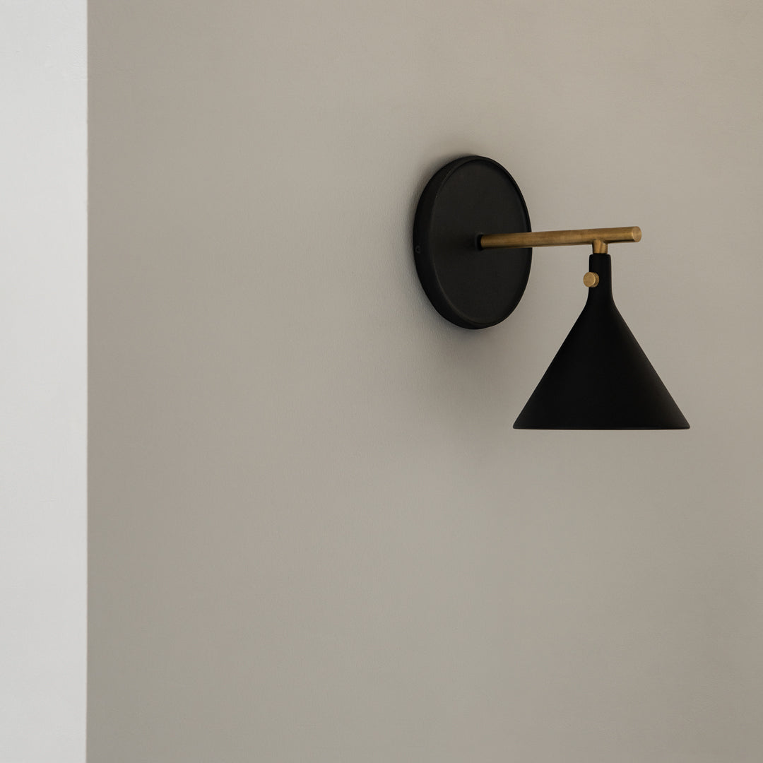 Cast Sconce Wall Lamp