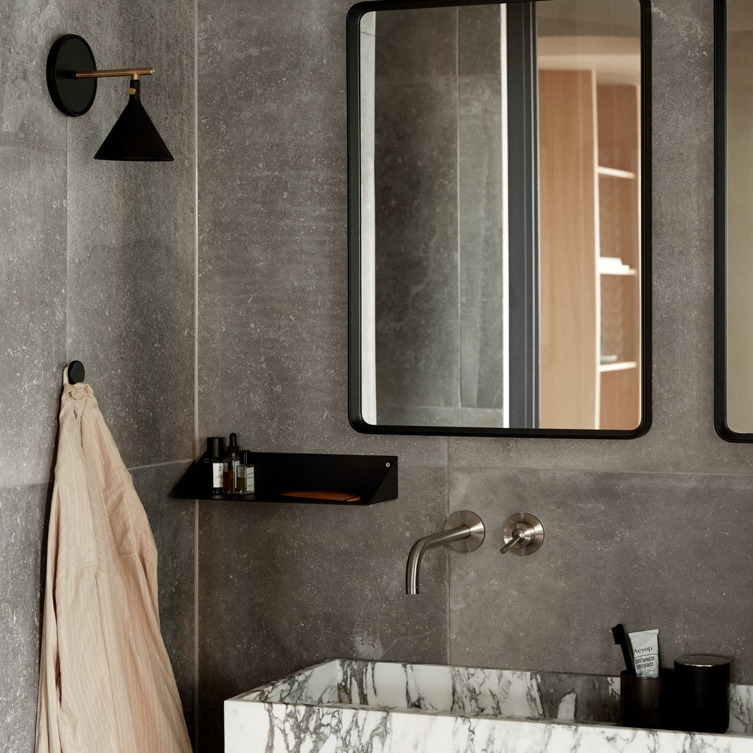 Cast Sconce Wall Lamp