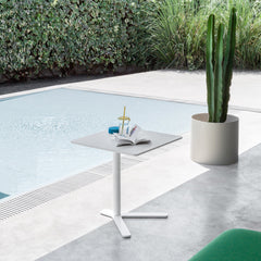 Yo Outdoor Side Table - Square