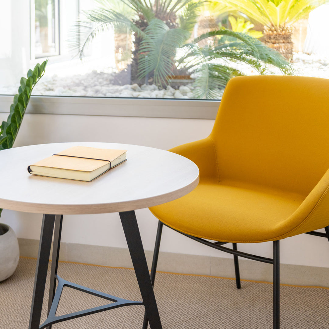 Noom Series 30 Armchair w/ French Seams - Metal Legs