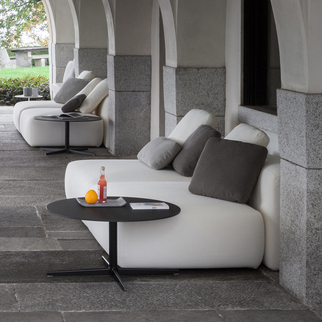 Auki Outdoor Side Table - Circle