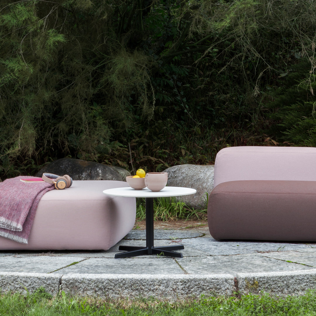 Auki Outdoor Side Table - Circle