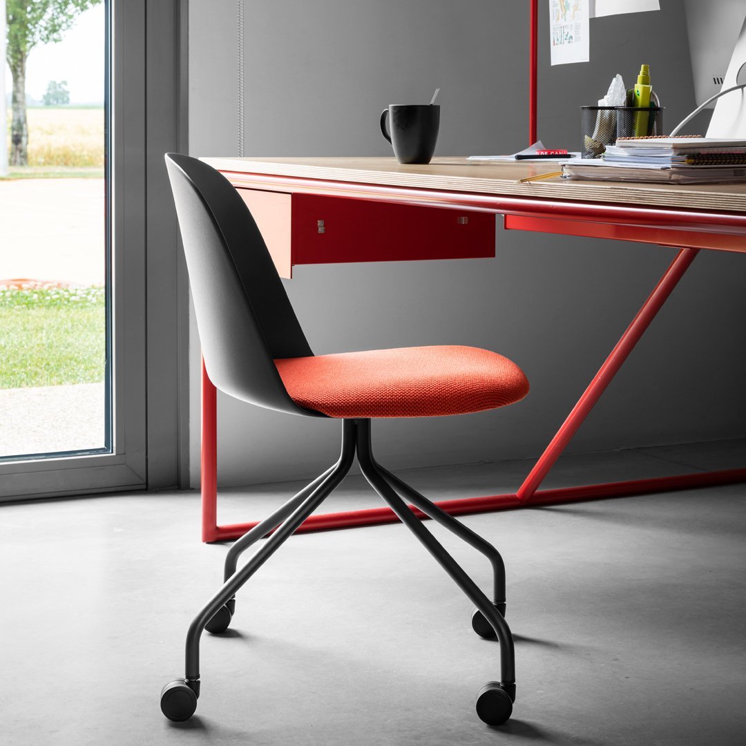 Mariolina Swivel Chair - Seat Upholstered