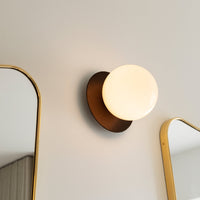 Liila 1 Wall Light - Medium