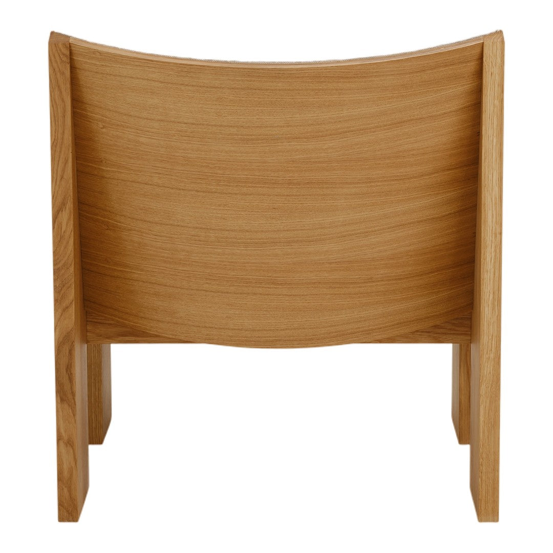 Light natural wood chair with smooth grain finish, showcasing warm golden tones and minimalist design.