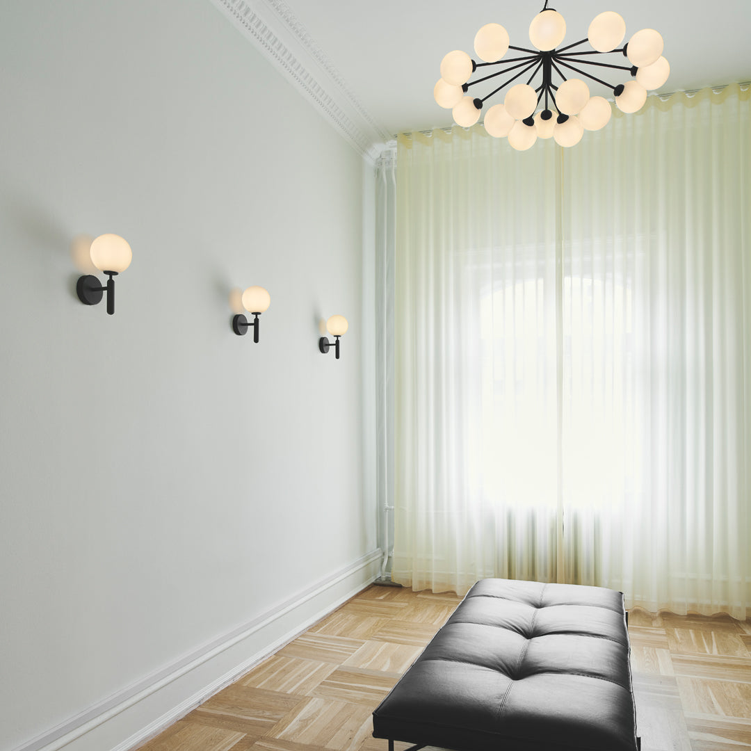 Miira Wall Light