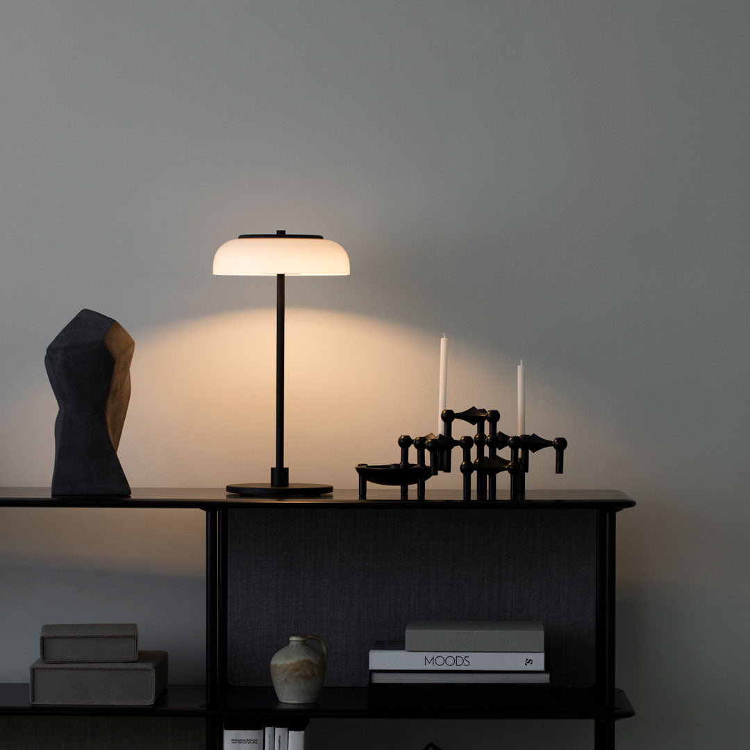 Blossi Table Lamp