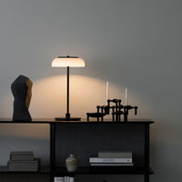 Blossi Table Lamp