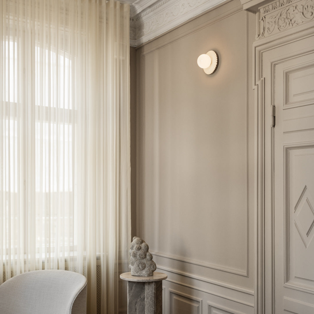 Liila Muuse Wall Light