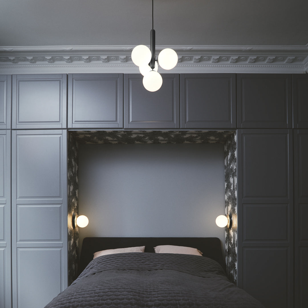 Liila 1 Wall Light - Medium