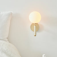 Miira Wall Light