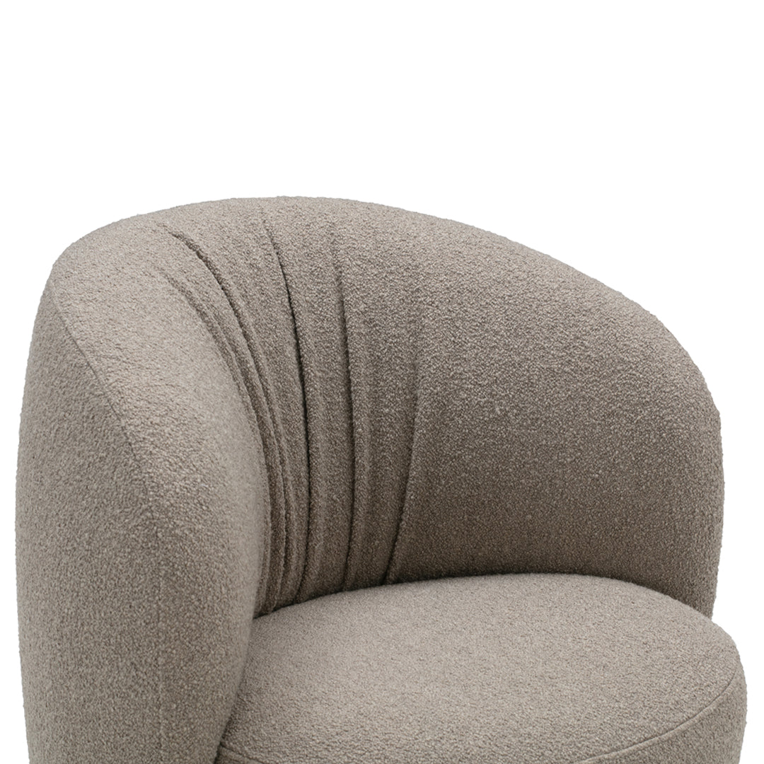 Ovata Lounge Chair