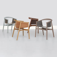 Pelle Chair