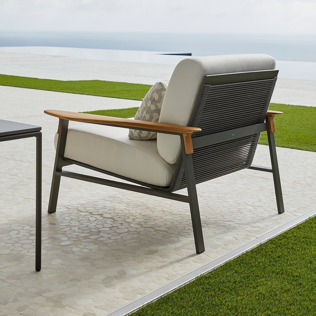 City Outdoor Lounge Armchair