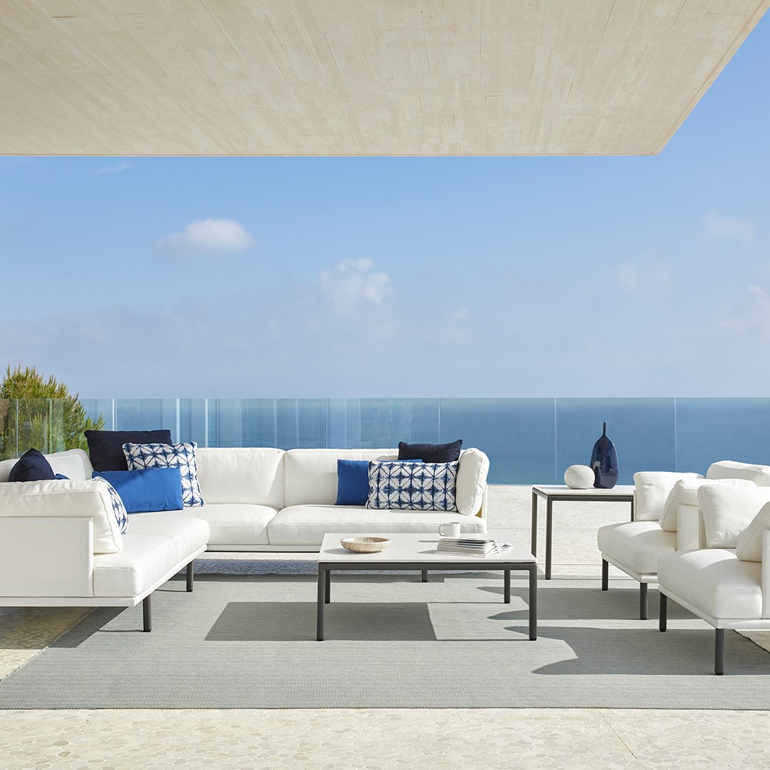 Long Island Outdoor 2-Seater Sofa