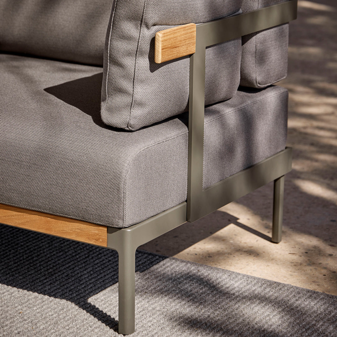 Legacy Outdoor Armchair