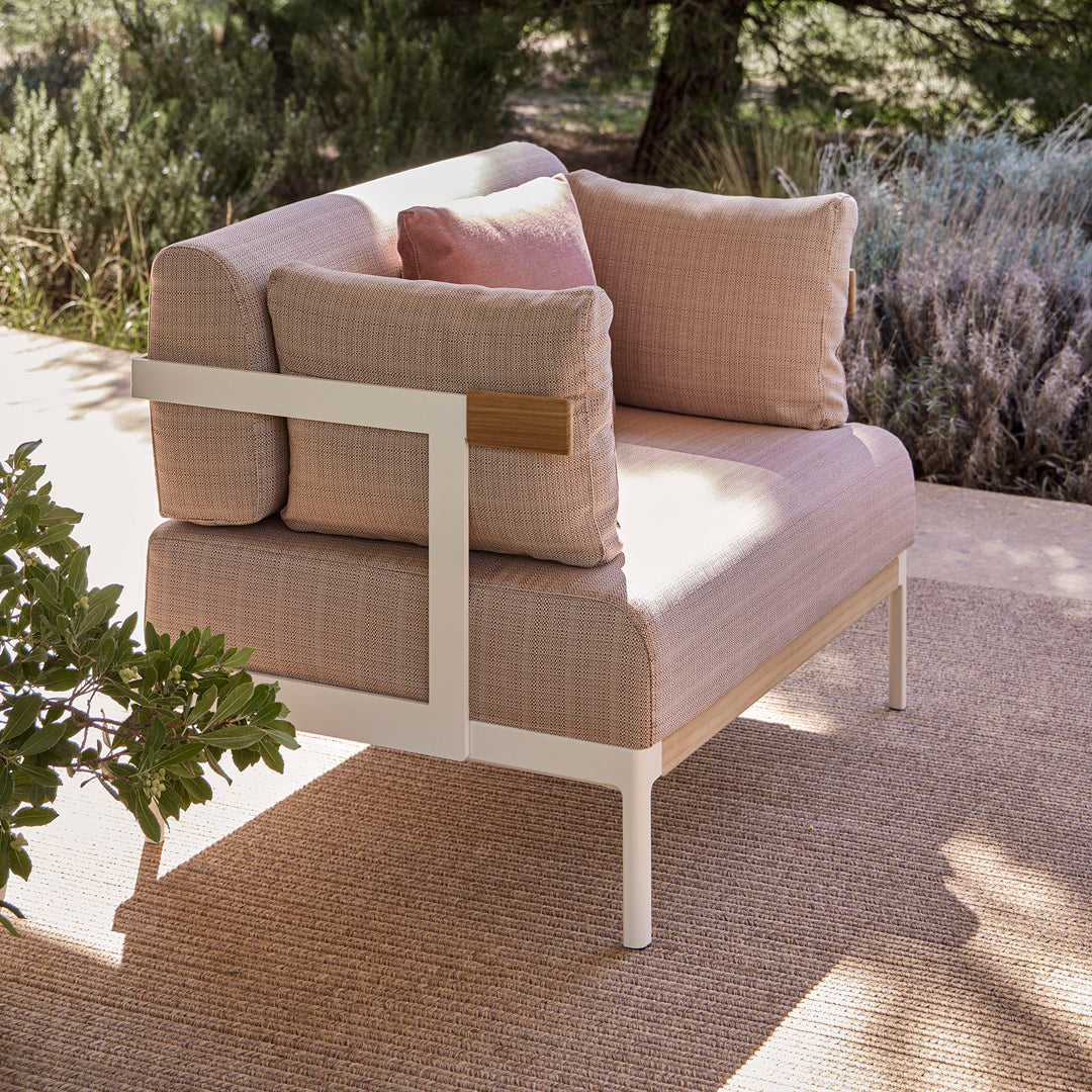 Legacy Outdoor Armchair