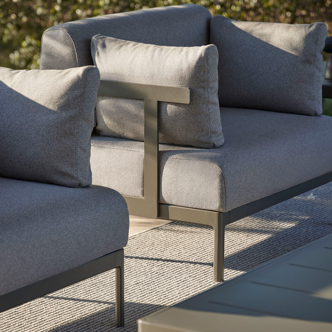 Legacy Outdoor Armchair