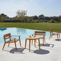 Paralel Outdoor Round Coffee Table