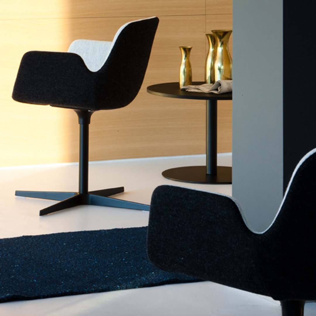 Pass Office Chair, Cross Base - Upholstered