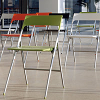 Plek Folding Chair